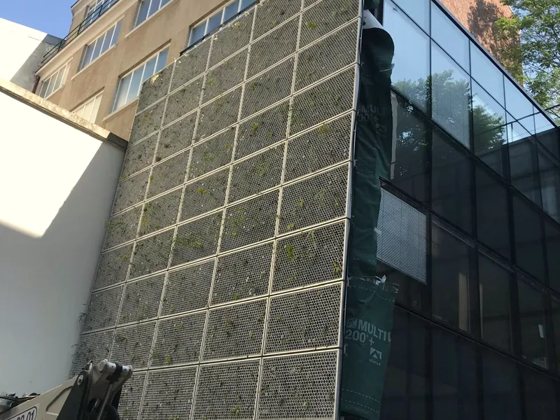 Façade végétalisée
